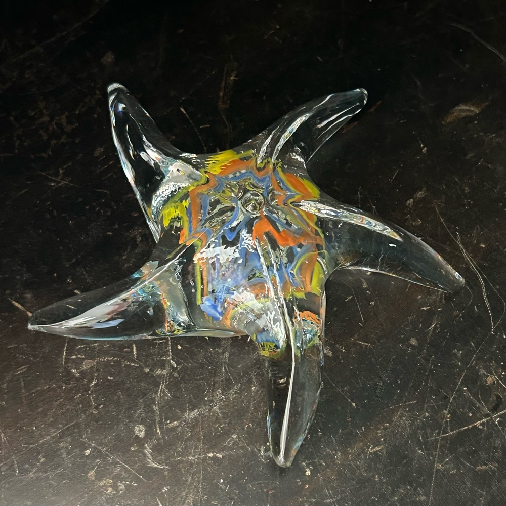 Vintage Dynasty Gallery Glass Starfish Glow In The Dark Paperweight